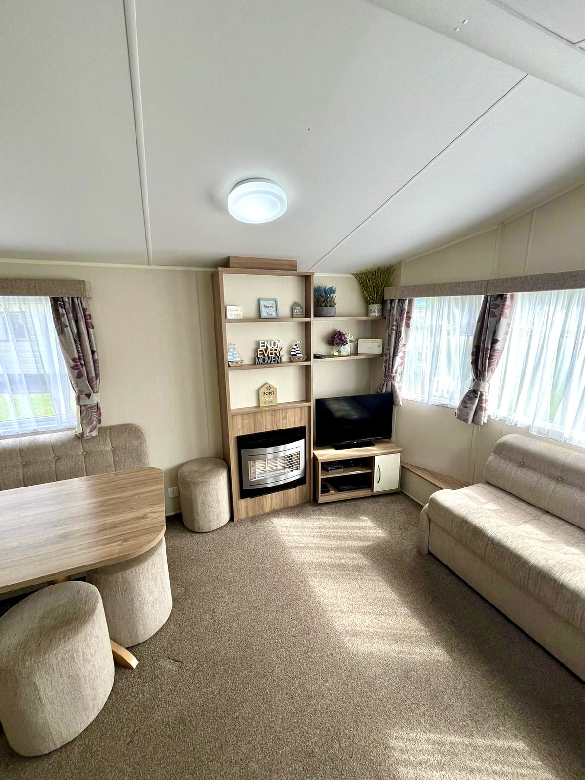 Used 2017 Willerby Rio Gold for sale at Butlins Minehead