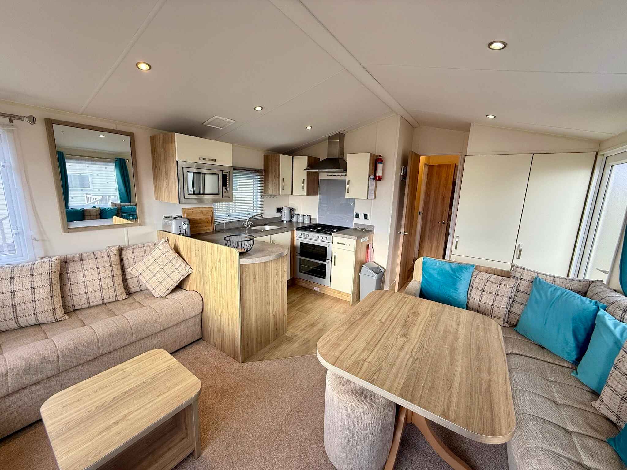 2015 Willerby Rio Premier for sale at Seaview Holiday Park, Boswinger, Cornwall